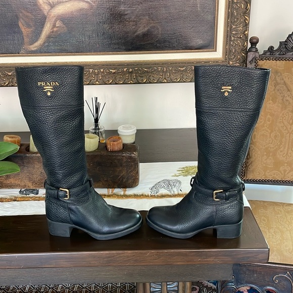 Stunning Prada lamb skin leather boots - Picture 1 of 11